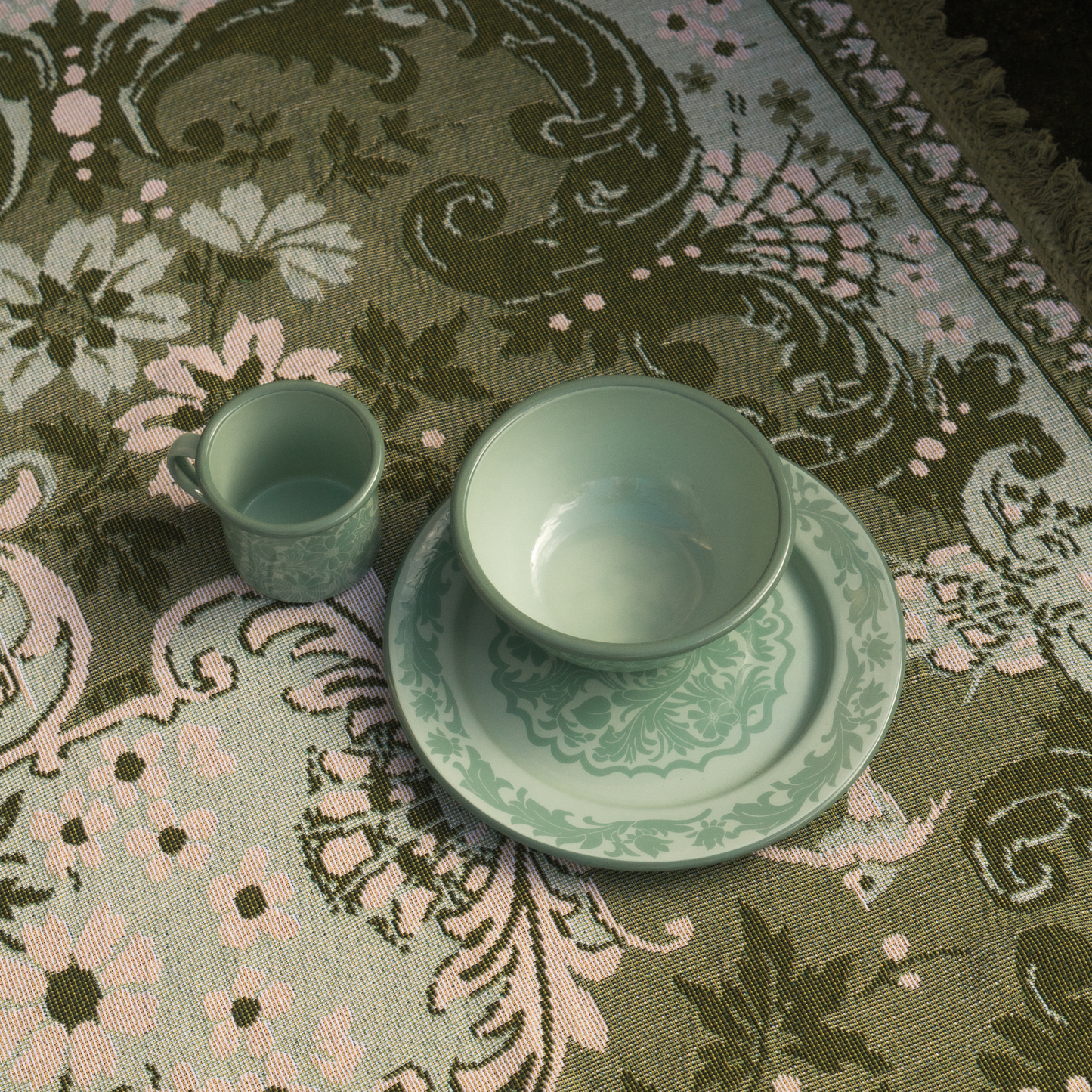 Camp Enamel Plate Set of 2