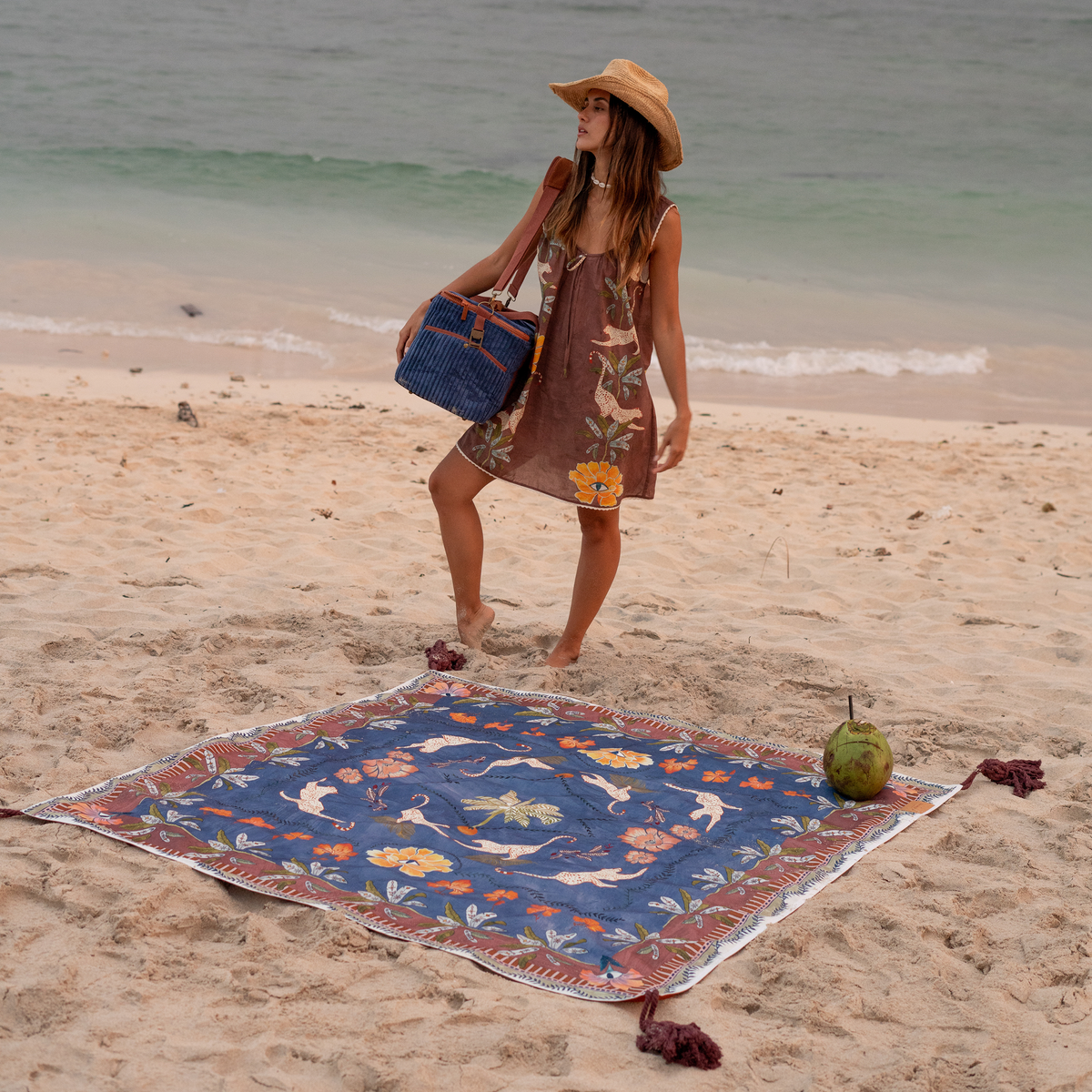 Eye of the Jungle Picnic Rug - Lagoon