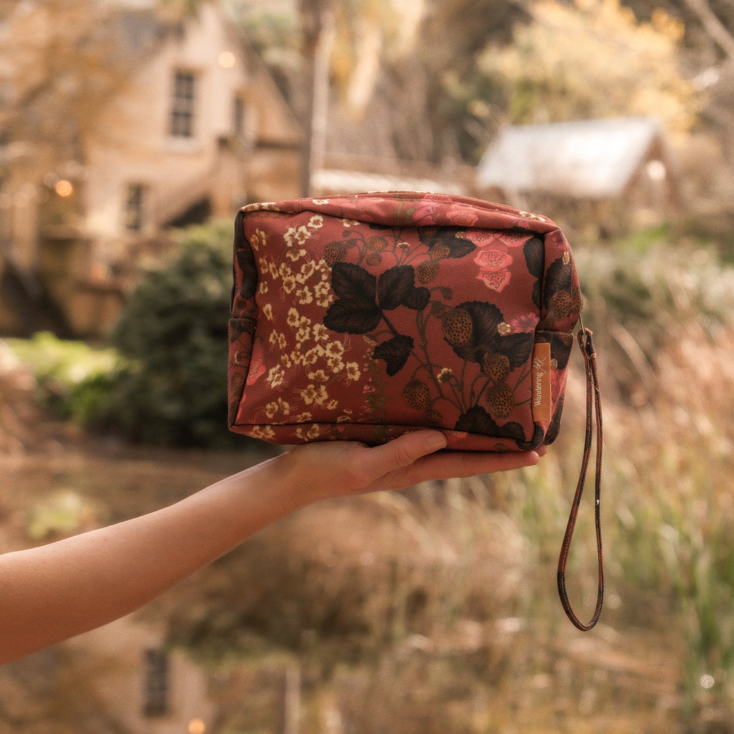 Flourish Sienna  Zip Bag - Small